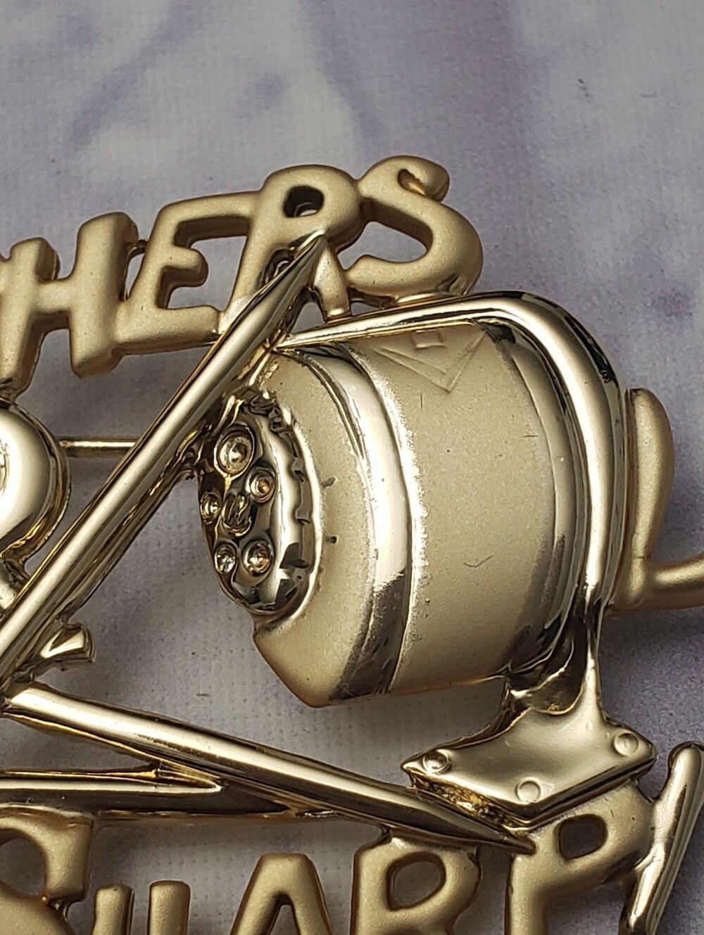 AJC Goldtone Teachers R Sharp Brooch Pin - Picture 2 of 7